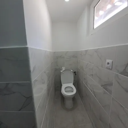 Apartmán Charment T2 Quartier Createurs,metro Crs Julien. *